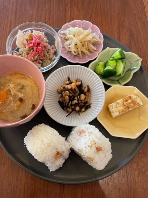 Cafe178ミヤノサワのAプレートと佐藤水産の熟成紅鮭